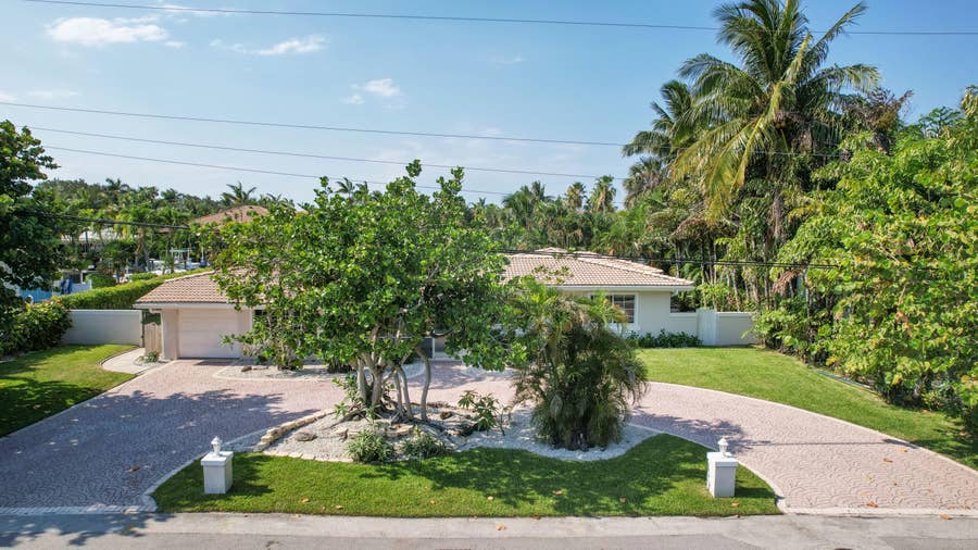 Property photo for 2265 NE 24th Street, Lighthouse Point, FL