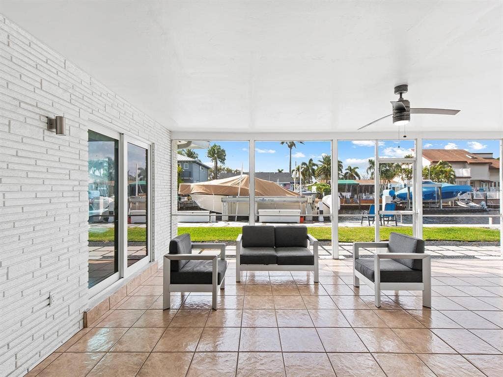 300 SE 10TH Street, Pompano Beach, FL 33060 GetMedia (29)