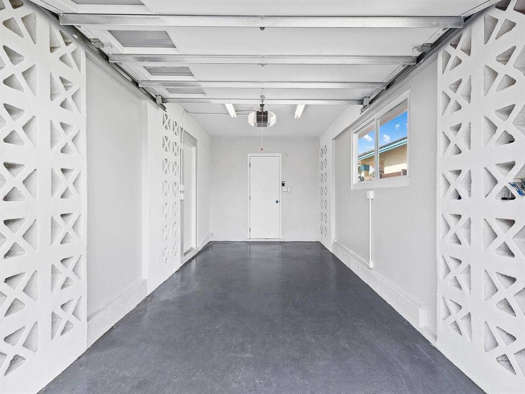 300 SE 10TH Street, Pompano Beach, FL 33060 GetMedia (38)