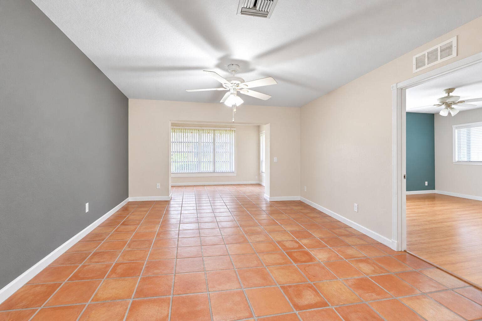 6801 Moonlit Drive, Delray Beach, FL 33446 08_Living_Room_02