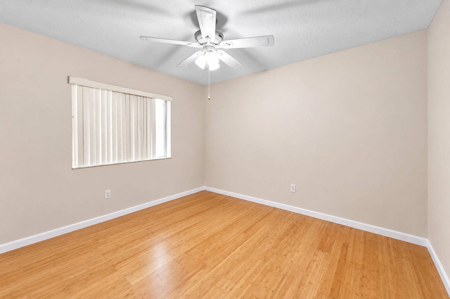 6801 Moonlit Drive, Delray Beach, FL 33446 12_Bathroom_01