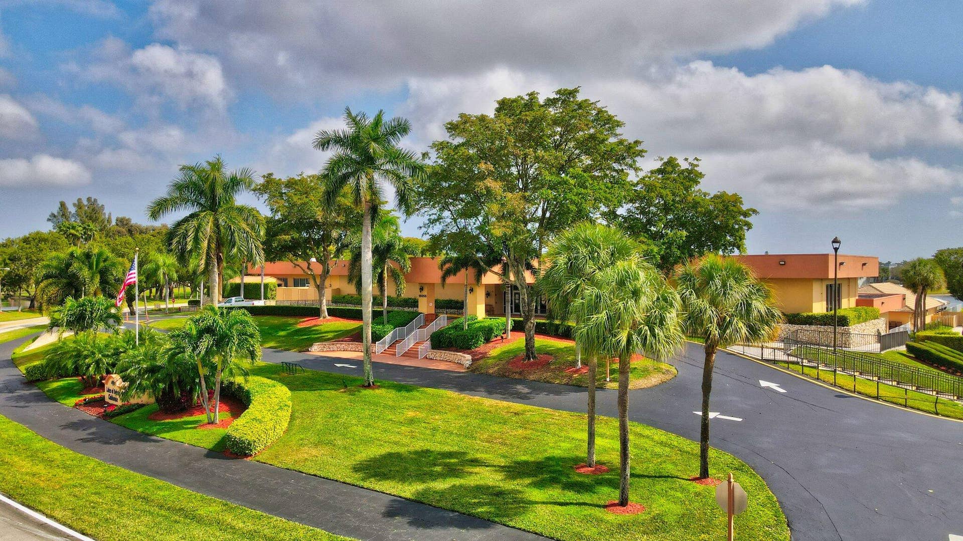 82-web-or-mls-Lakes of Delray (46)