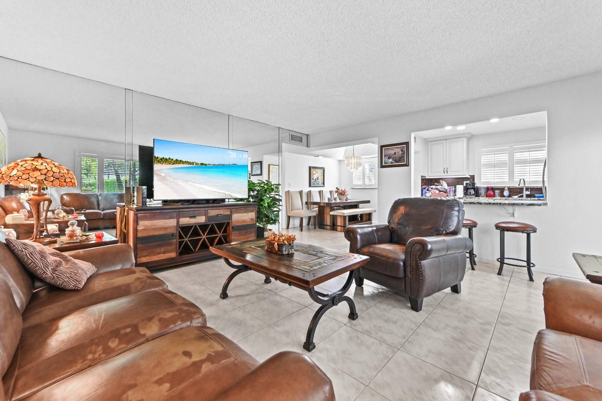 08 Living room 04