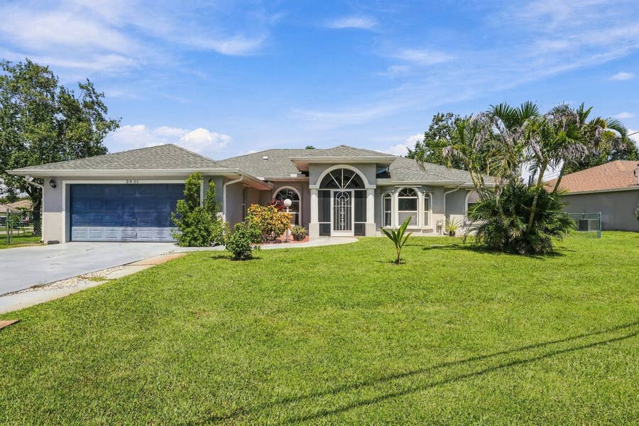 Property photo for 2801 SE Hutchings Avenue, Port St Lucie, FL