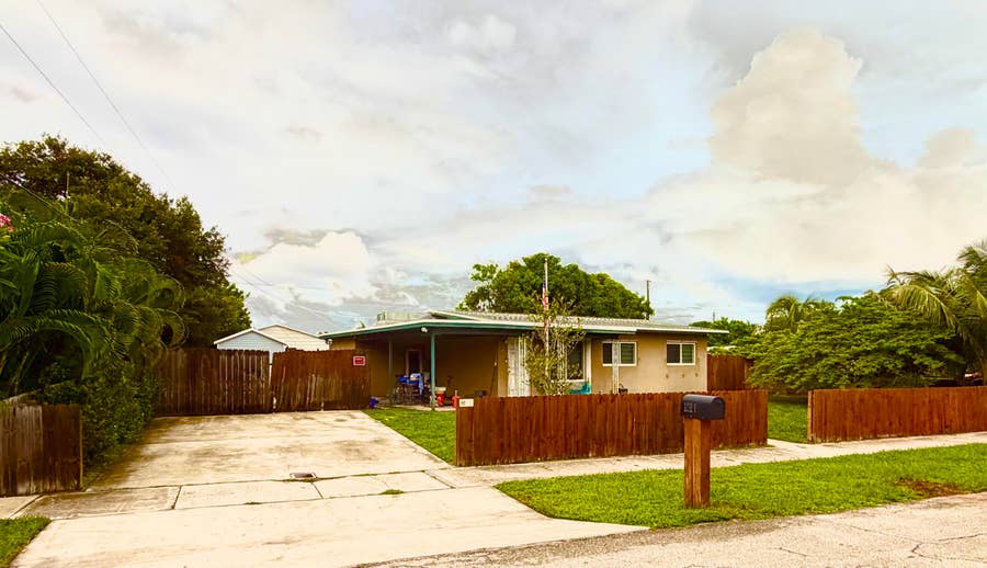 Property photo for 1014 S 9th Street S, Lantana, FL