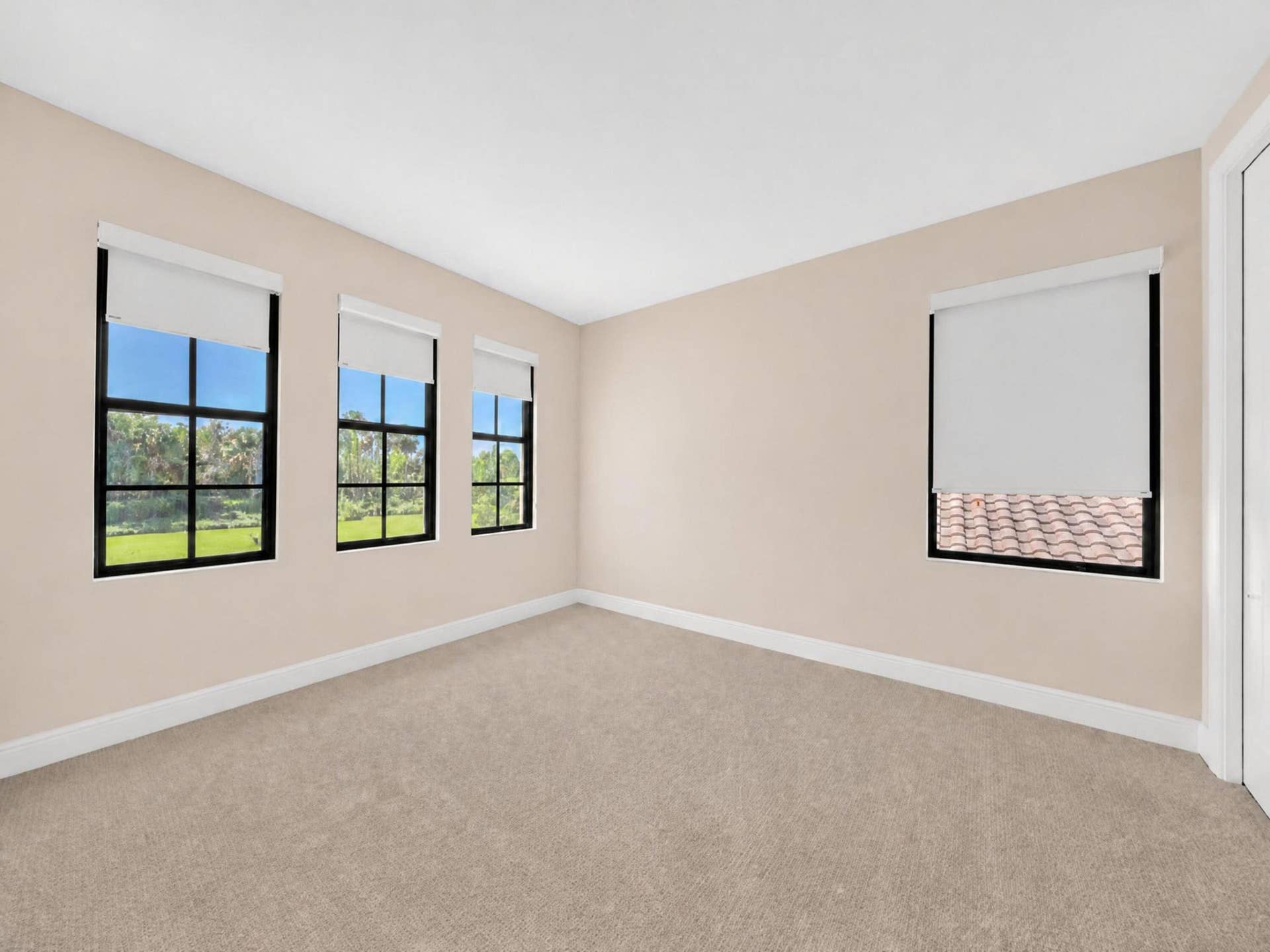 11965 S BAYPOINT Circle, Parkland, FL 33076 third bedroom upstairs