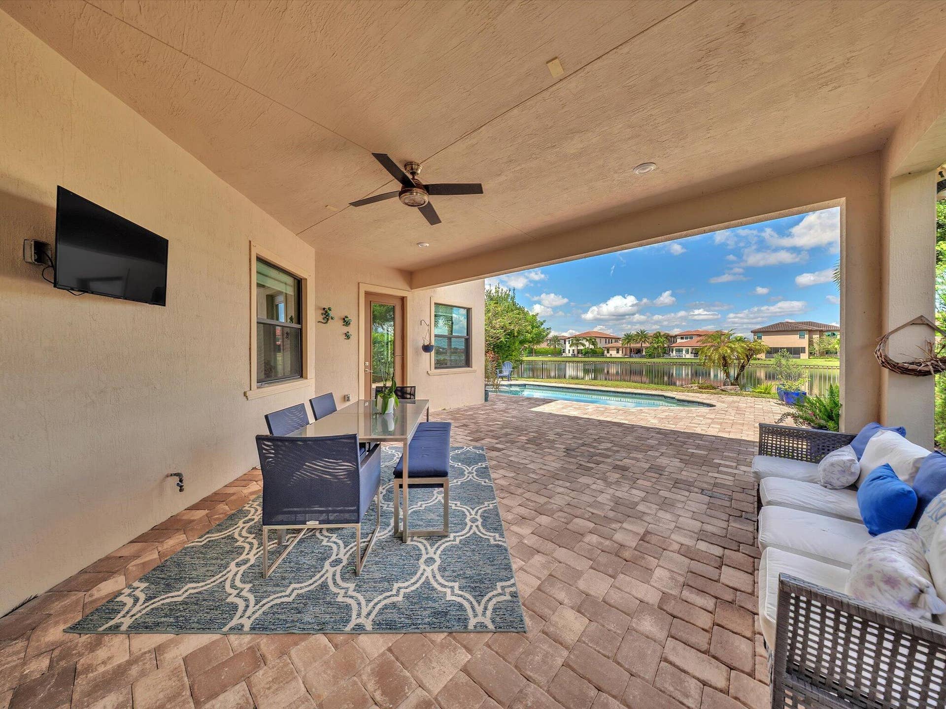 11965 S BAYPOINT Circle, Parkland, FL 33076 Outside Patio view with pool and lake