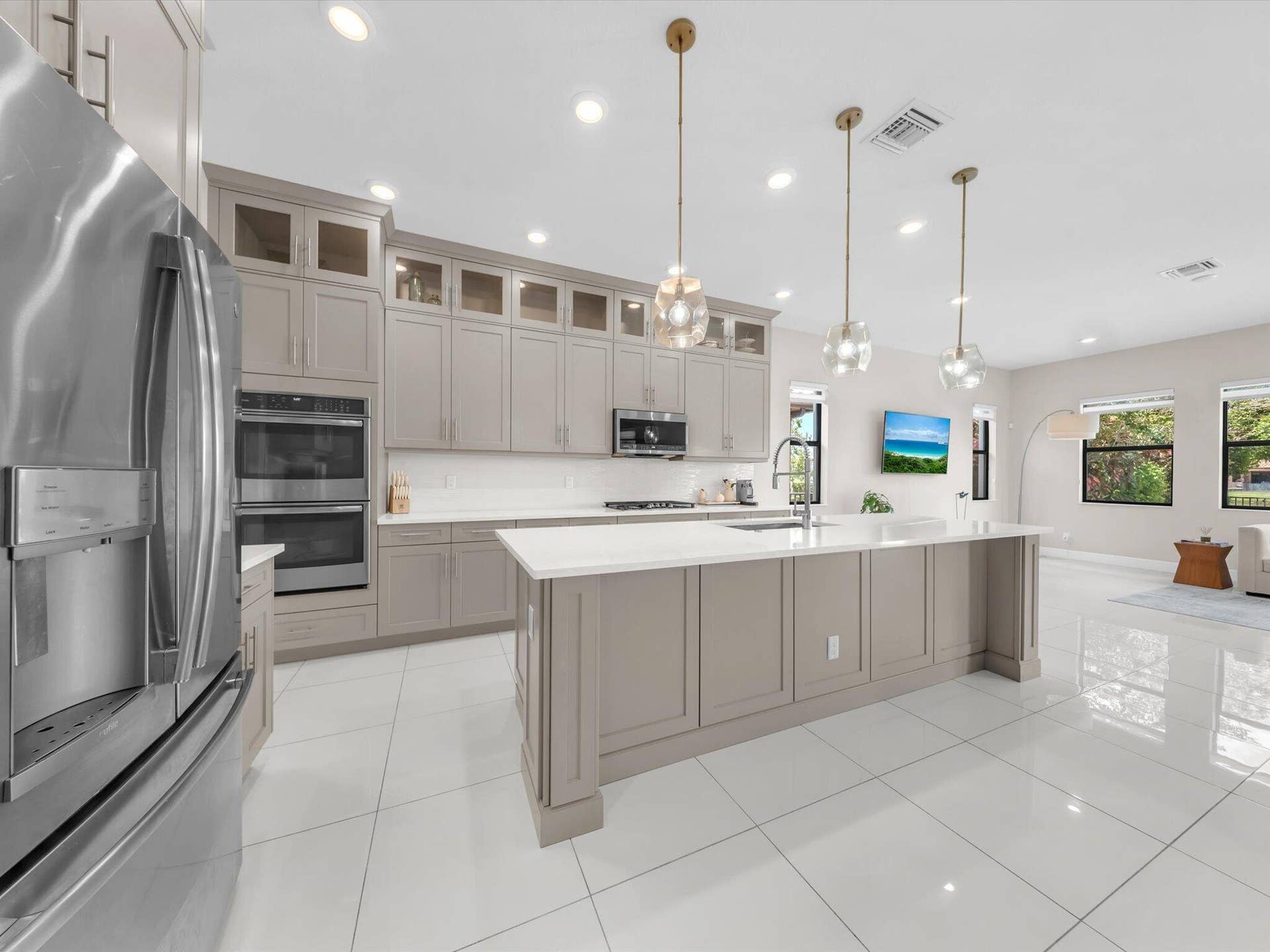 11965 S BAYPOINT Circle, Parkland, FL 33076 full kitchen pic