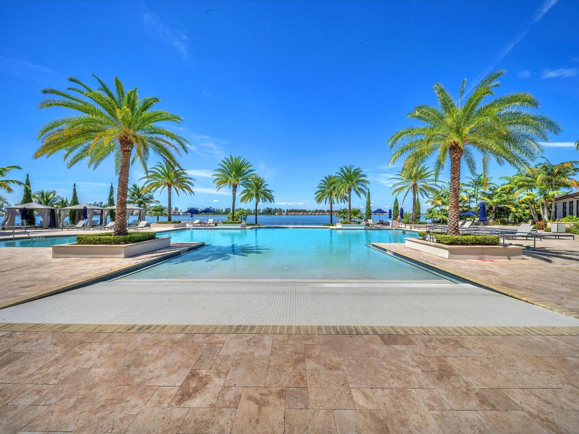 11965 S BAYPOINT Circle, Parkland, FL 33076 club house huge pool