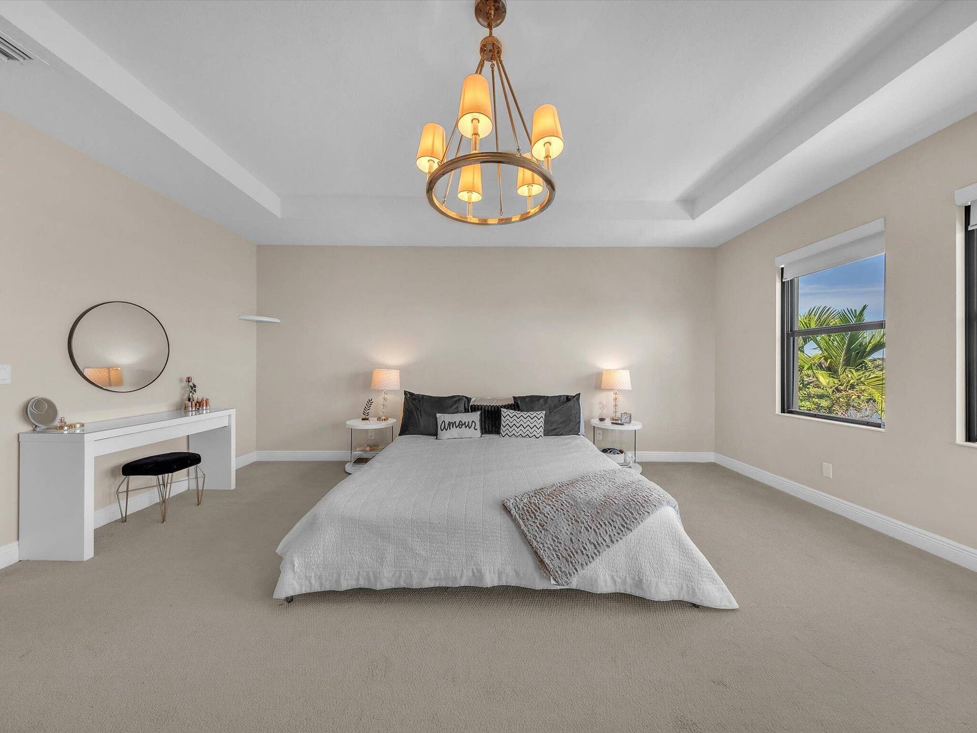 11965 S BAYPOINT Circle, Parkland, FL 33076 master bedroom centered