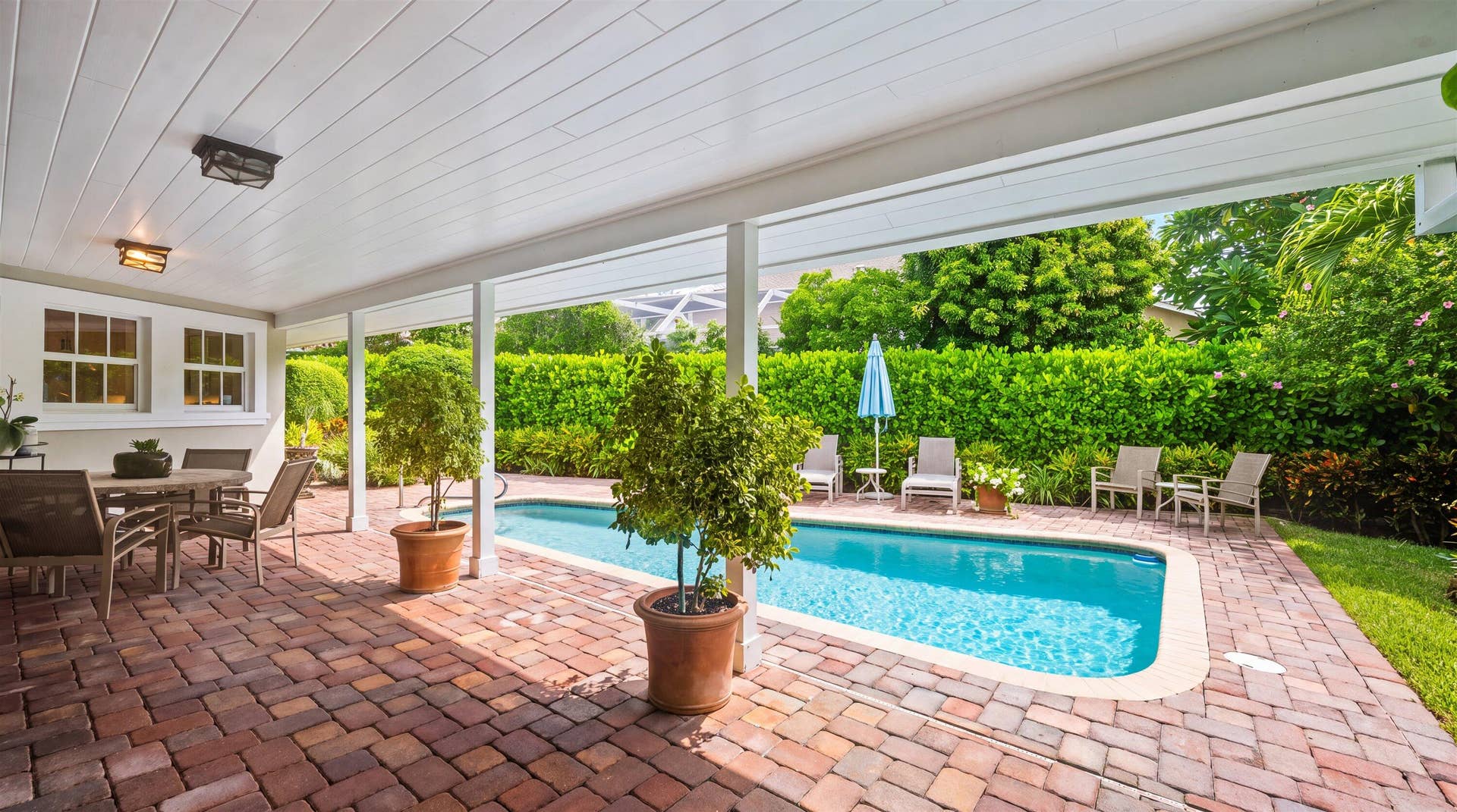 60 Colony Road, Jupiter Inlet Colony, FL 33469 14-60 Colony Rd