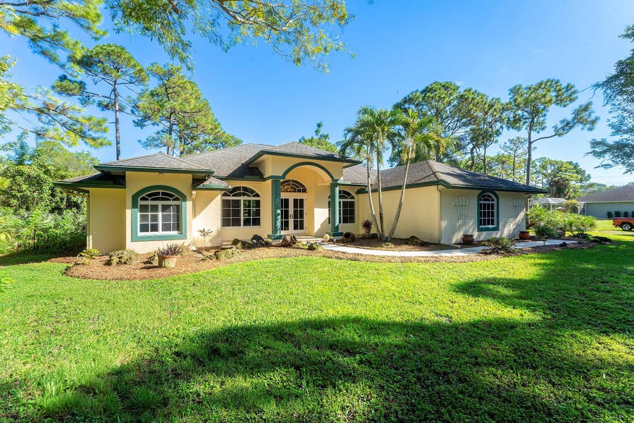 Property photo for 15575 88th Place N, Loxahatchee, FL