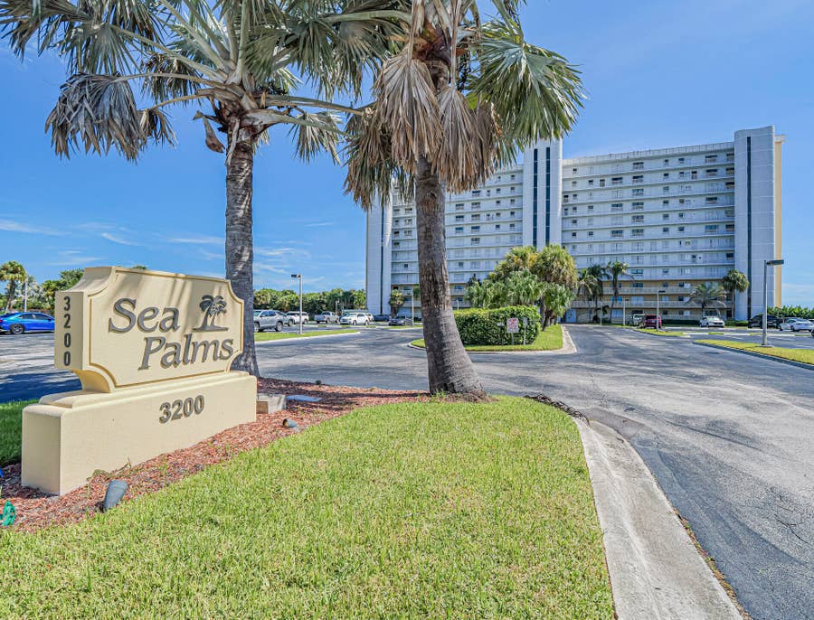 Property photo for 3200 N HIGHWAY A1A, #1004, Hutchinson Island, FL