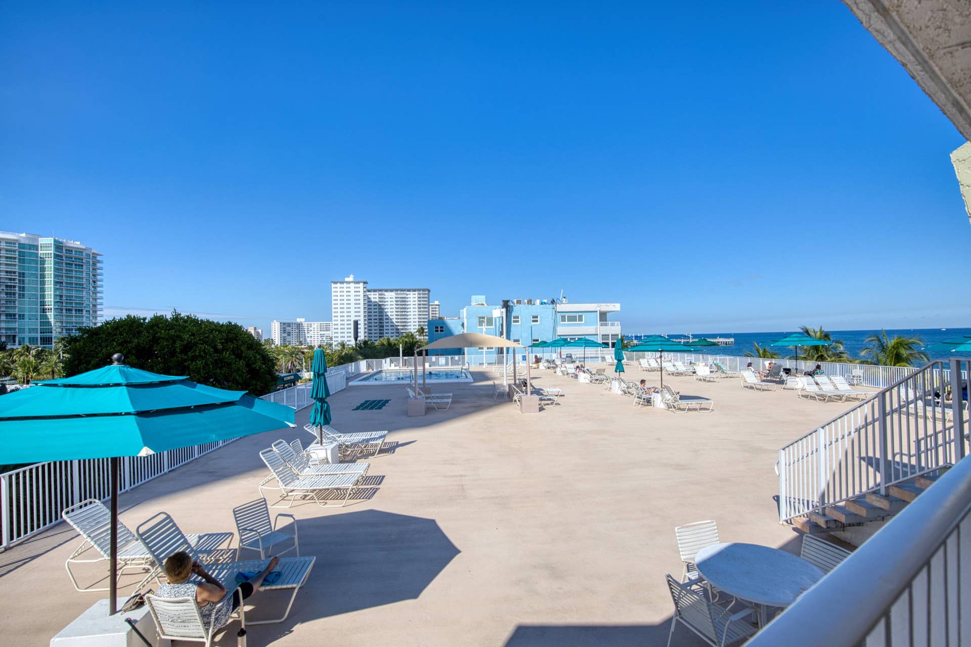 111 Briny Avenue, #610, Pompano Beach, FL 33062 I26A0084_hdr