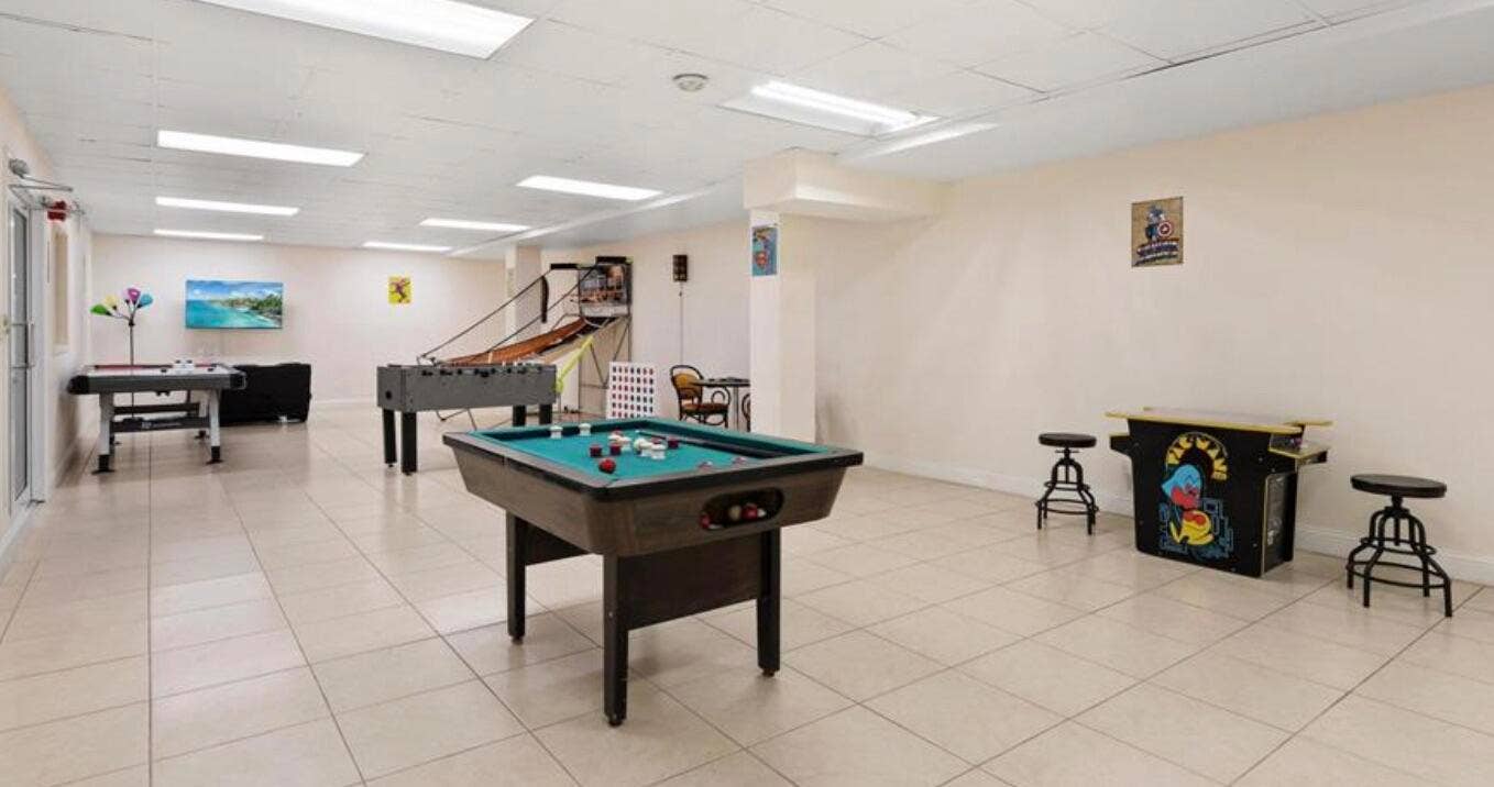 111 Briny Avenue, #610, Pompano Beach, FL 33062 game room