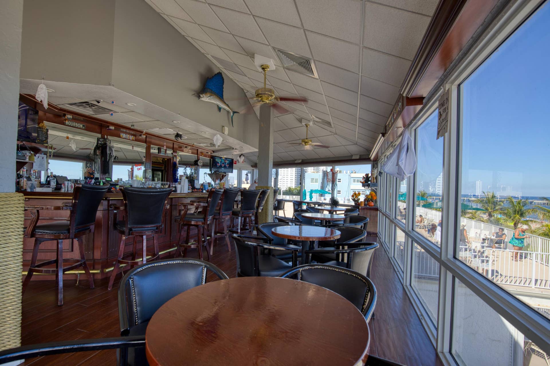 111 Briny Avenue, #610, Pompano Beach, FL 33062 I26A0066_hdr