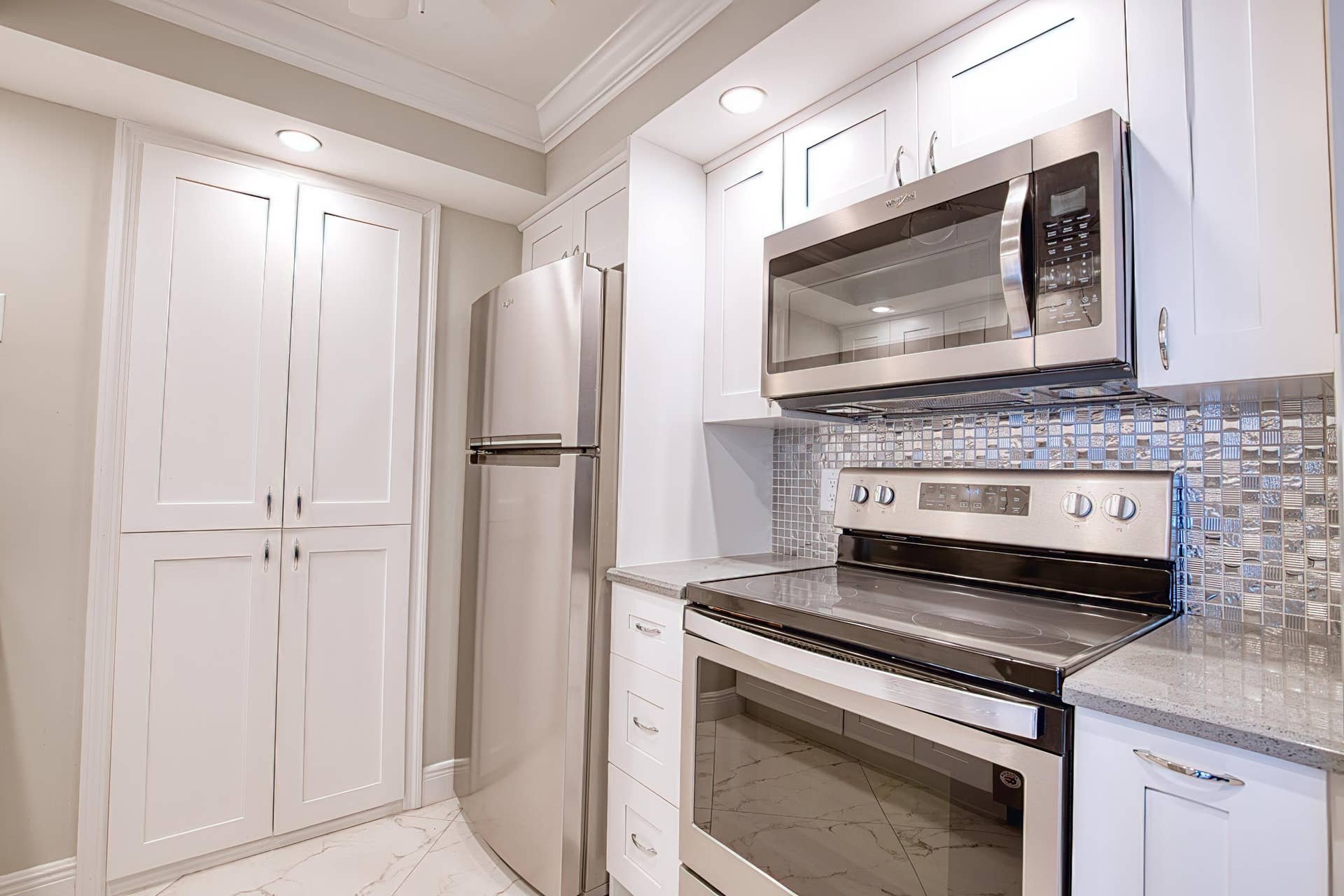 111 Briny Avenue, #610, Pompano Beach, FL 33062 I26A1244_hdr
