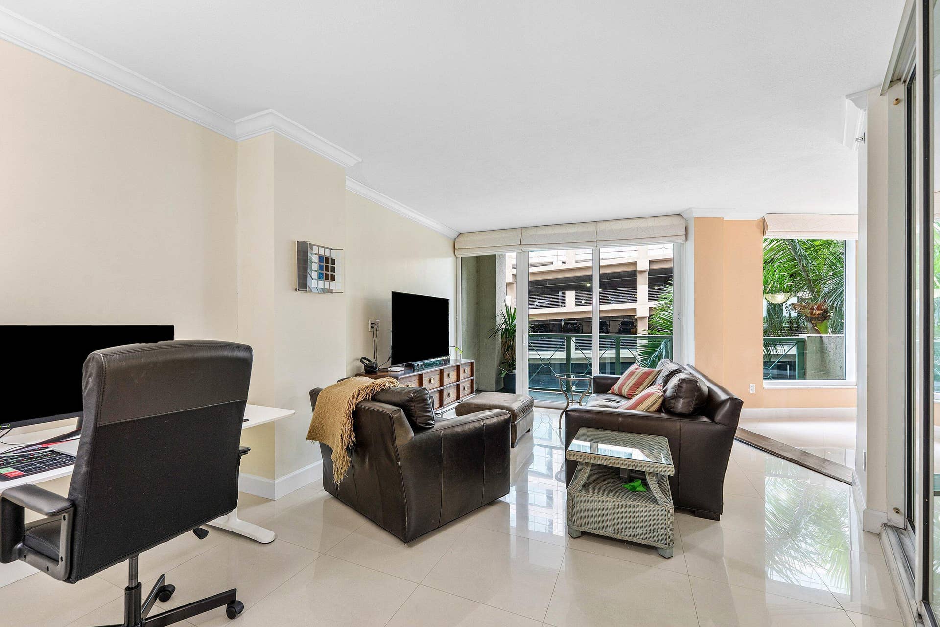 411 N New River Drive E, #401, Fort Lauderdale, FL 33301 007-411NorthNewRiverDriveEast-FortLauder