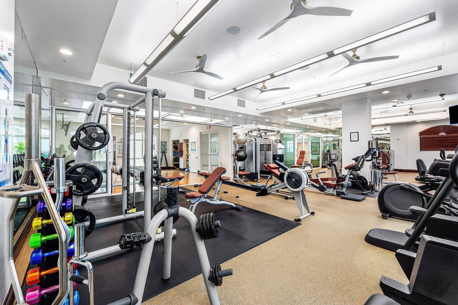 042-411NorthNewRiverDriveEast-FortLauder