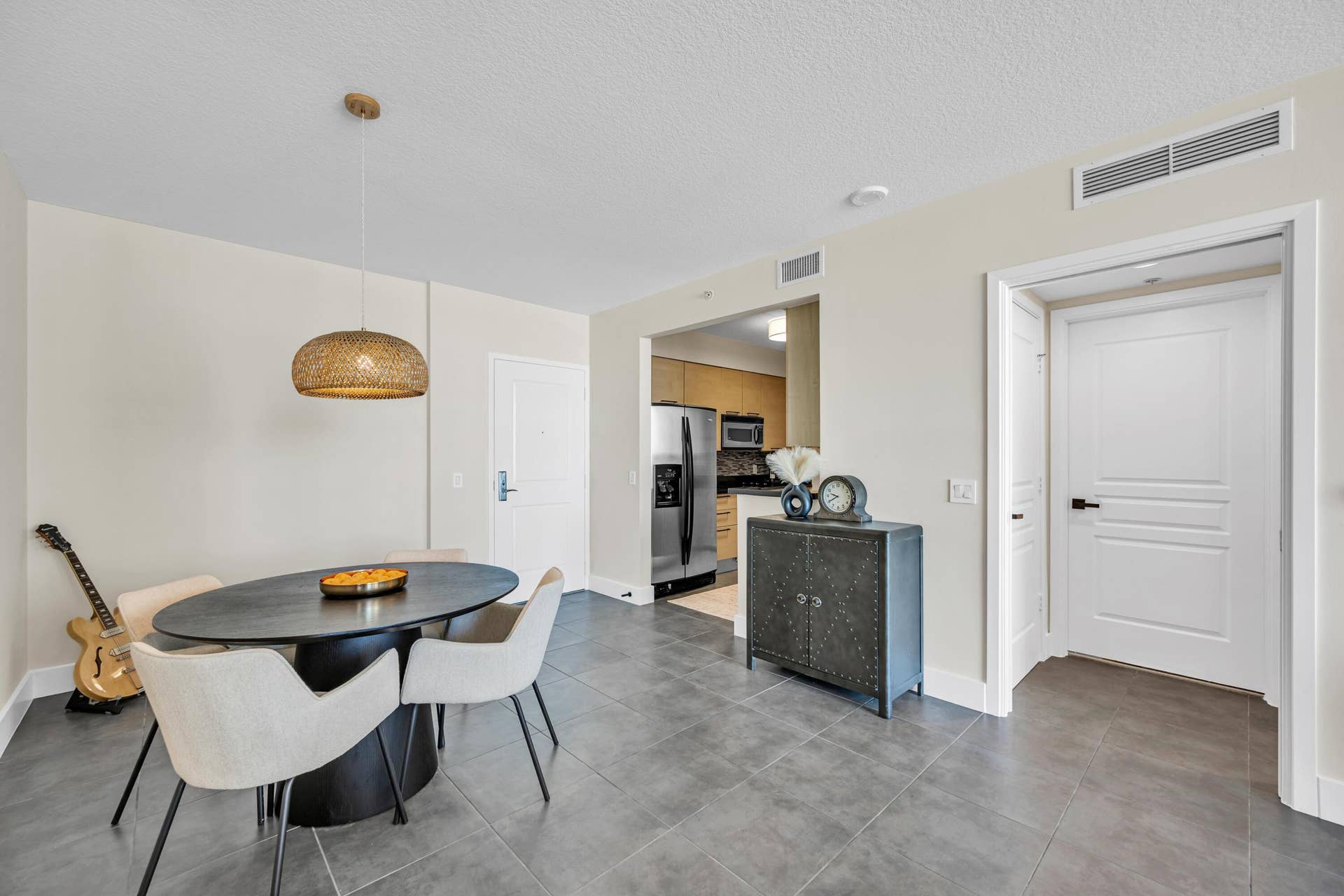 350 SE 2nd Street, #1980, Fort Lauderdale, FL 33301 350 SE 2ND ST #1980-17
