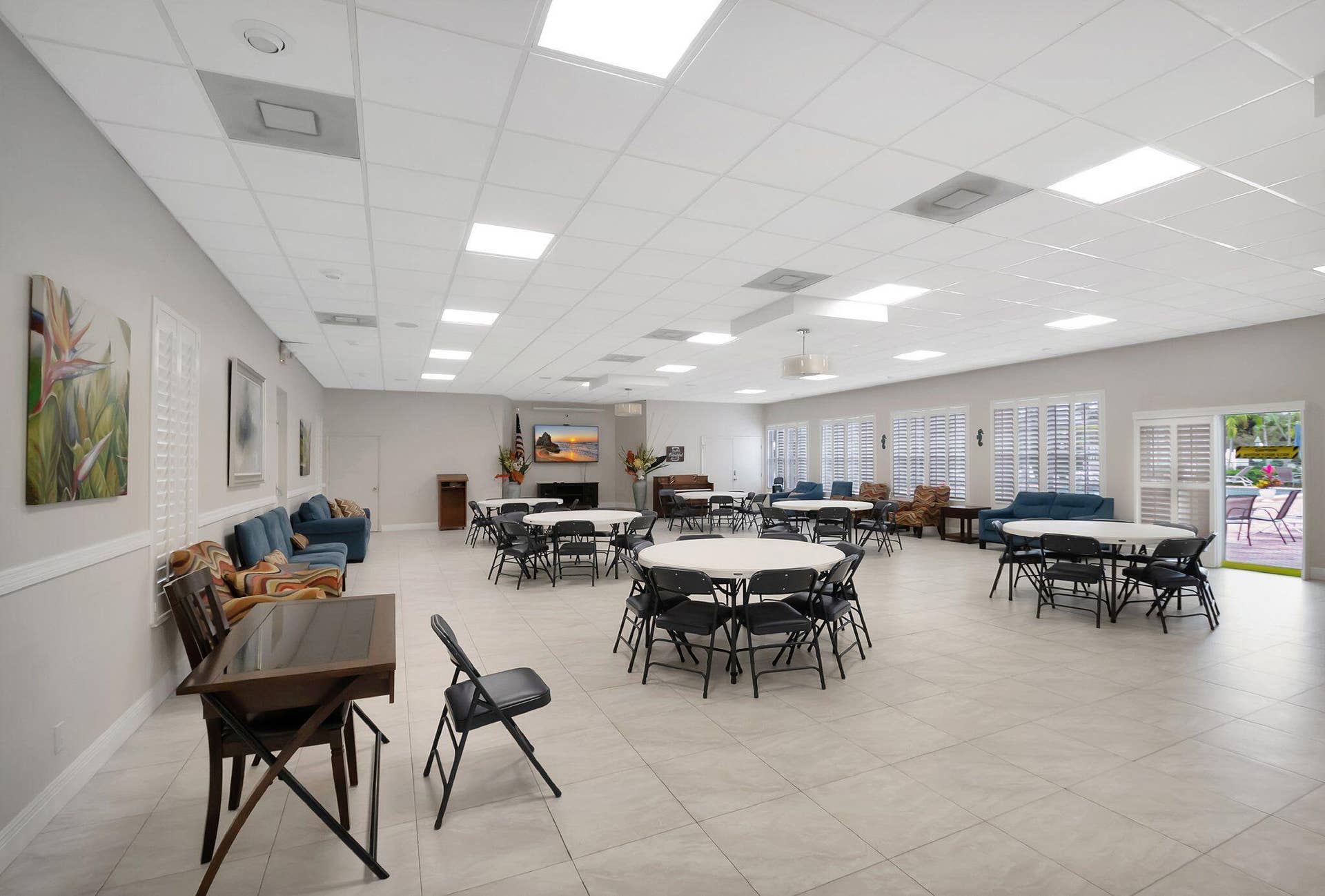 2320 SW 22nd Avenue, #211, Delray Beach, FL 33445 Clubhouse for all of your social events!