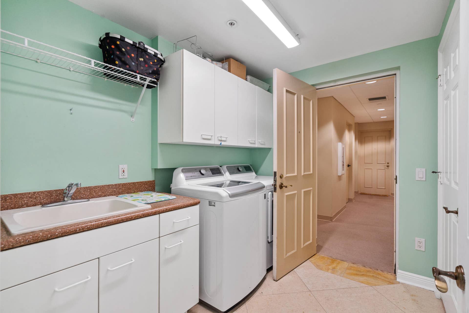 400 S US HIGHWAY 1, #104, Jupiter, FL 33477 DSC05771