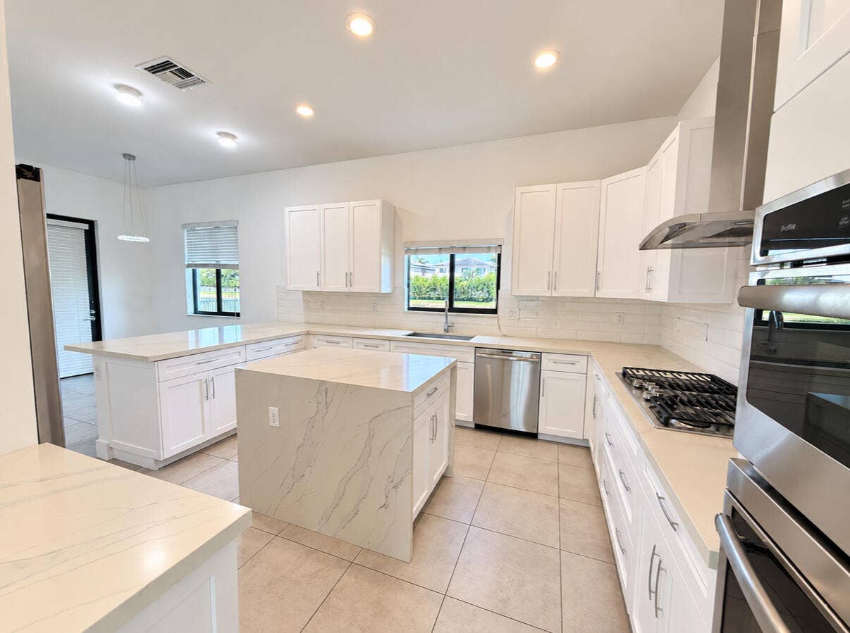10805 PACIFICA Way, Parkland, FL 33076 IMG_4633