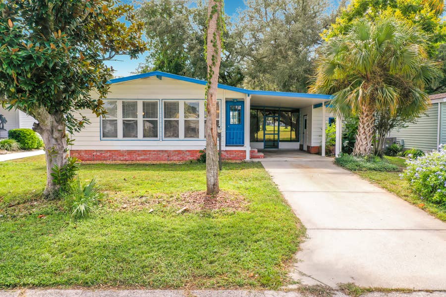 Property photo for 910 Orchid Street, Lady Lake, FL
