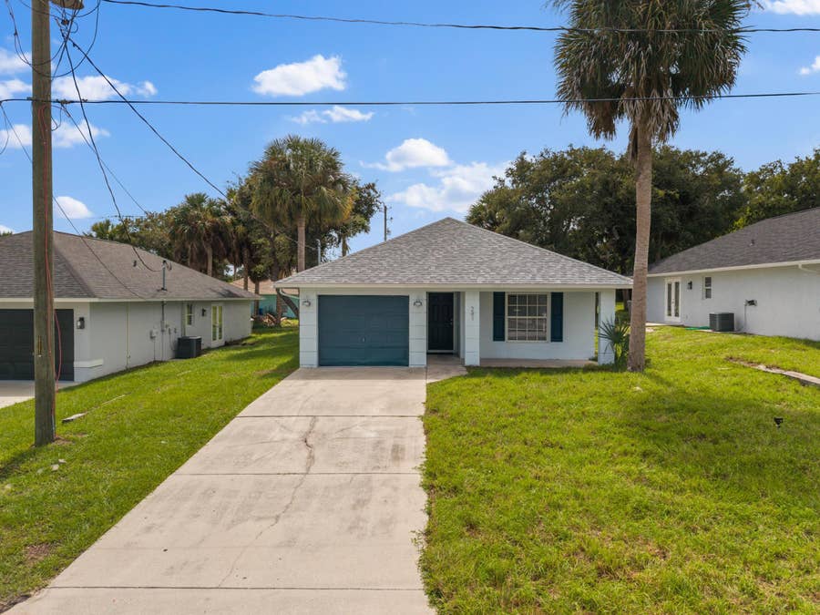 Property photo for 241 12TH Street SW, Vero Beach, FL