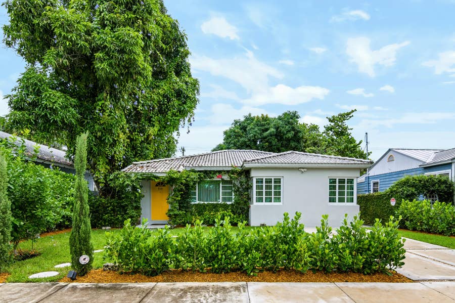Property photo for 910 N M Street, Lake Worth Beach, FL