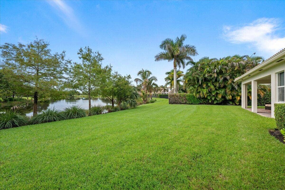 128 Umbrella Place, Jupiter, FL 33458 Backyard with Peaceful Water Views