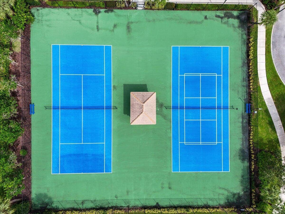 128 Umbrella Place, Jupiter, FL 33458 Tennis Courts from Above