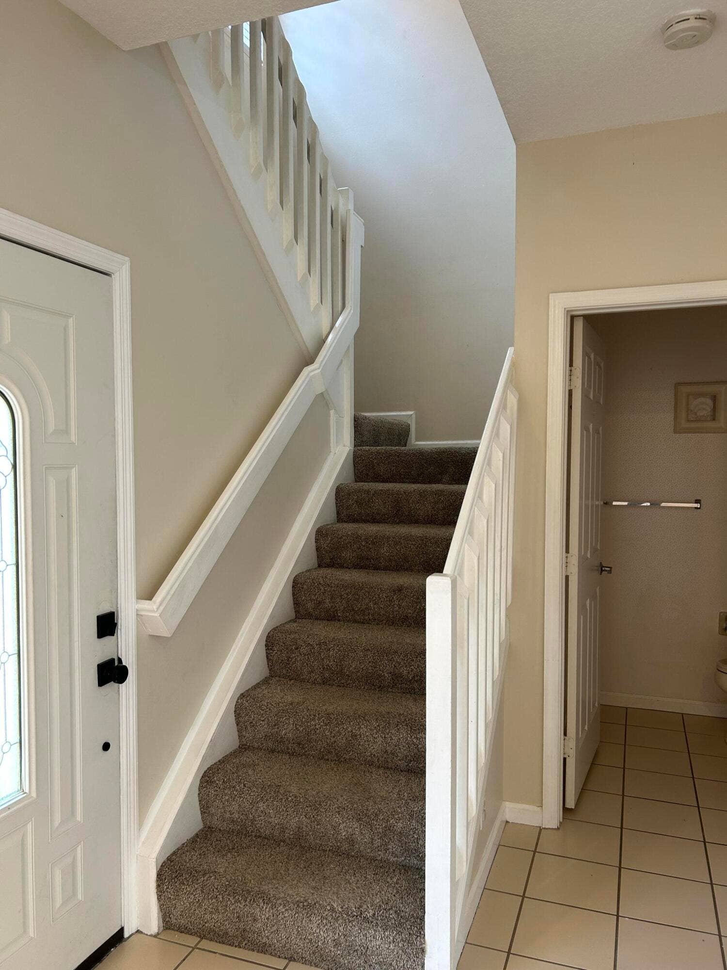 331 OAK CREST Terrace, #331, Jupiter, Jupiter, FL 33458 STAIRCASE TO BEDROOMS