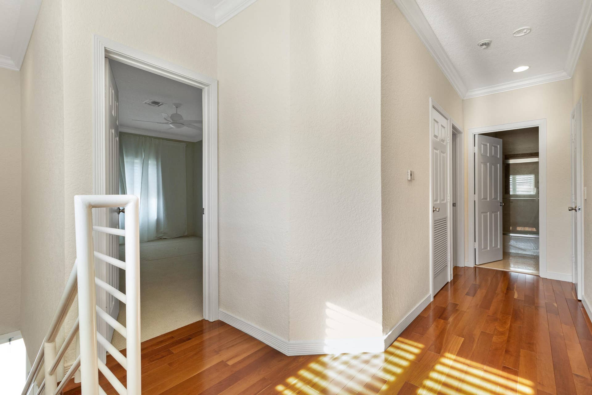 15_hd-4517 ne 21st ave apt 4 -15