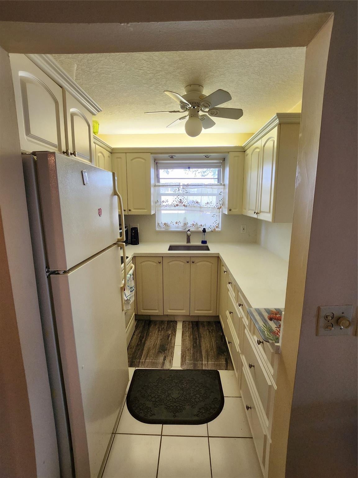 104 Westbury E, Deerfield Beach, Deerfield Beach, FL 33442 Photo 8
