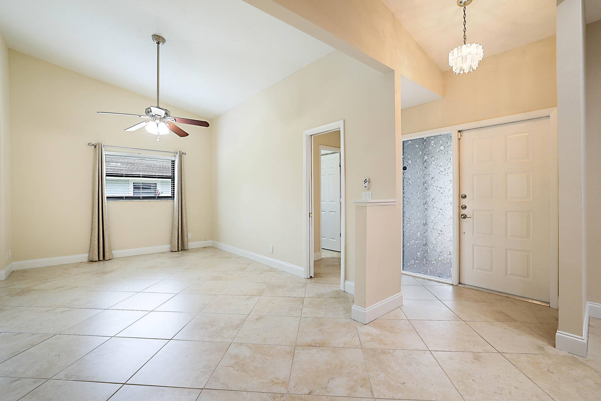 702 DEER CREEK NORTH SHORE Drive, Deerfield Beach, FL 33442 Den/Family Room