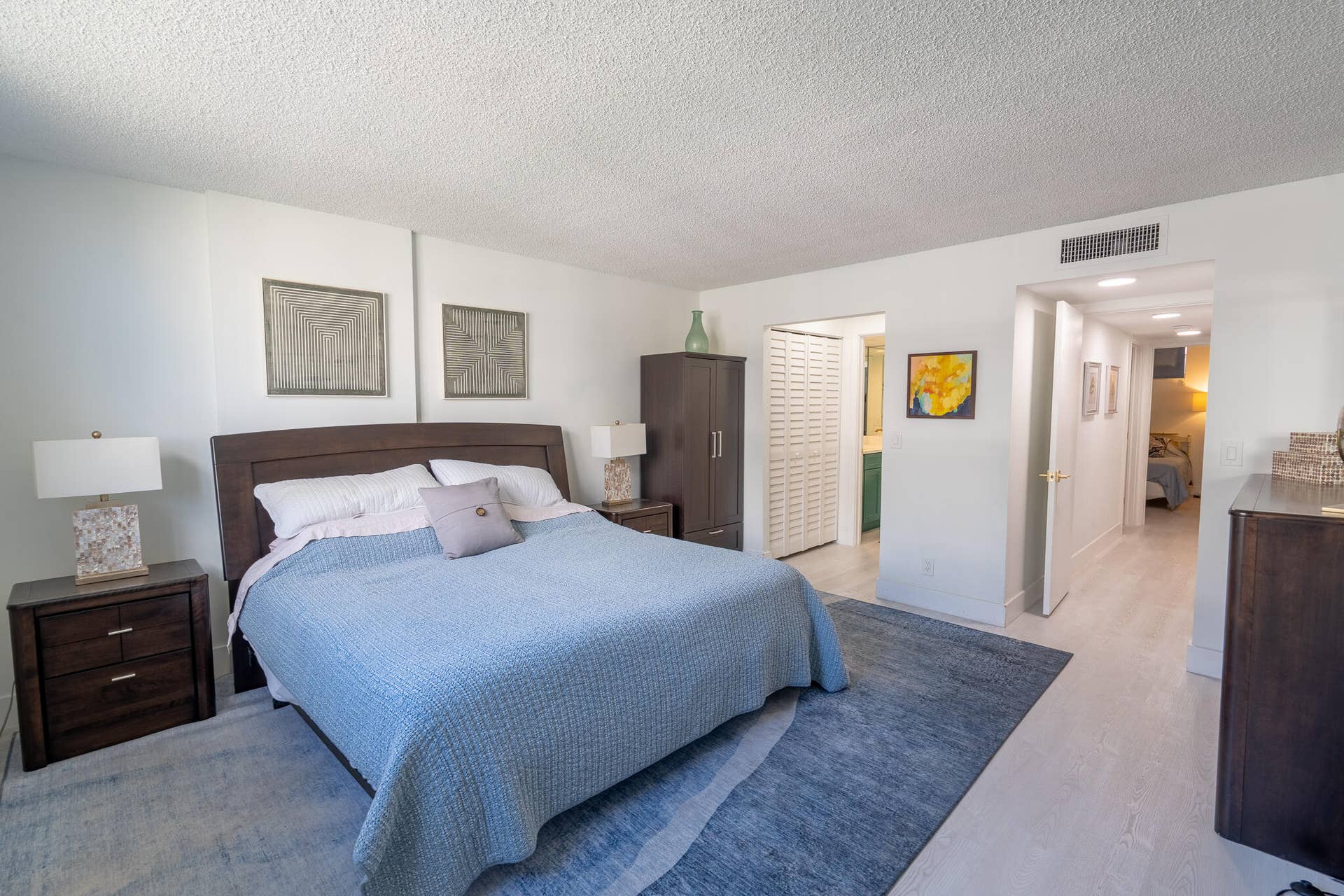 145 S OCEAN Avenue, #507, Palm Beach Shores, FL 33404 masterb