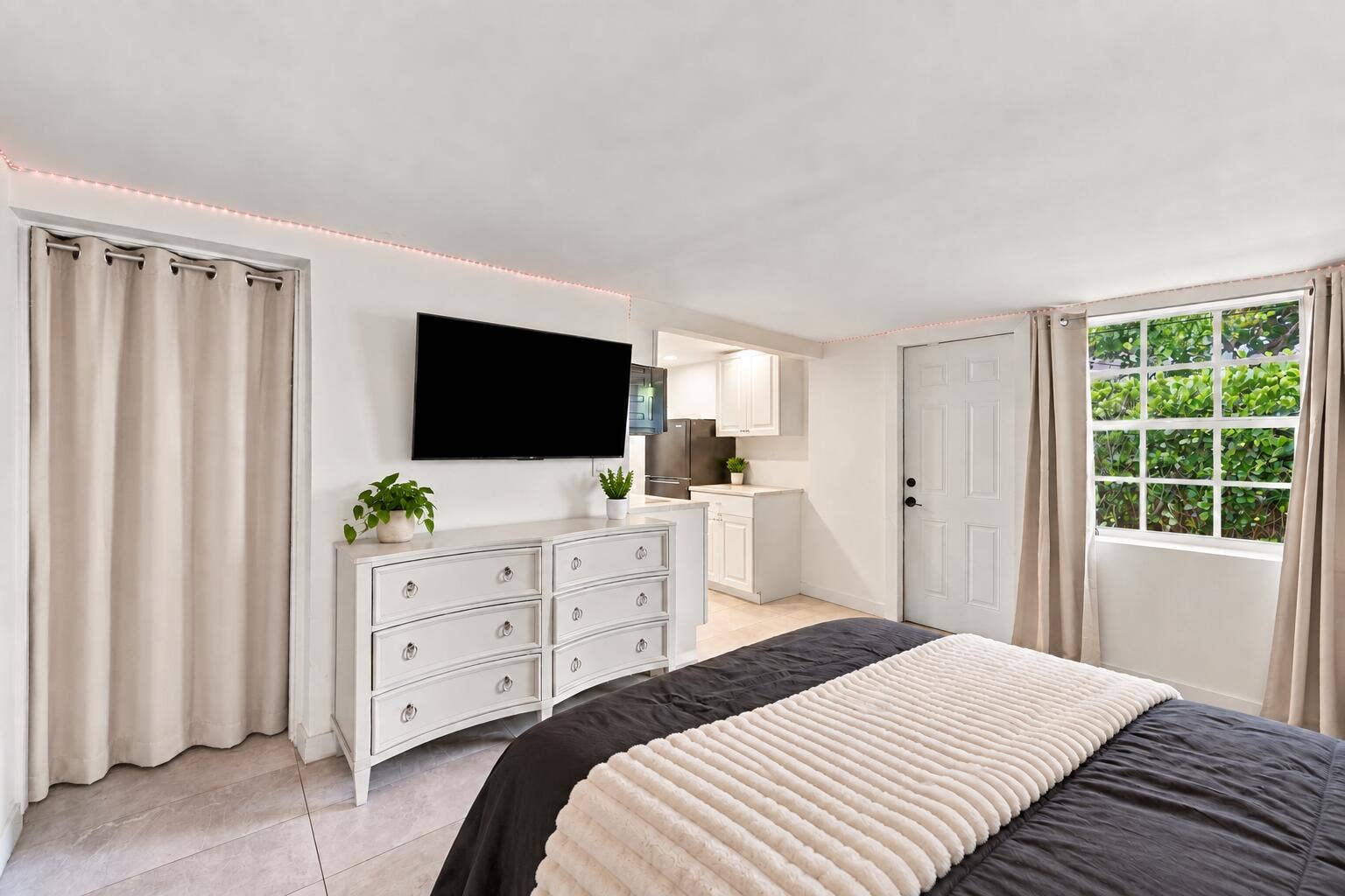 2775 NE 16TH Avenue, Pompano Beach, FL 33064 27