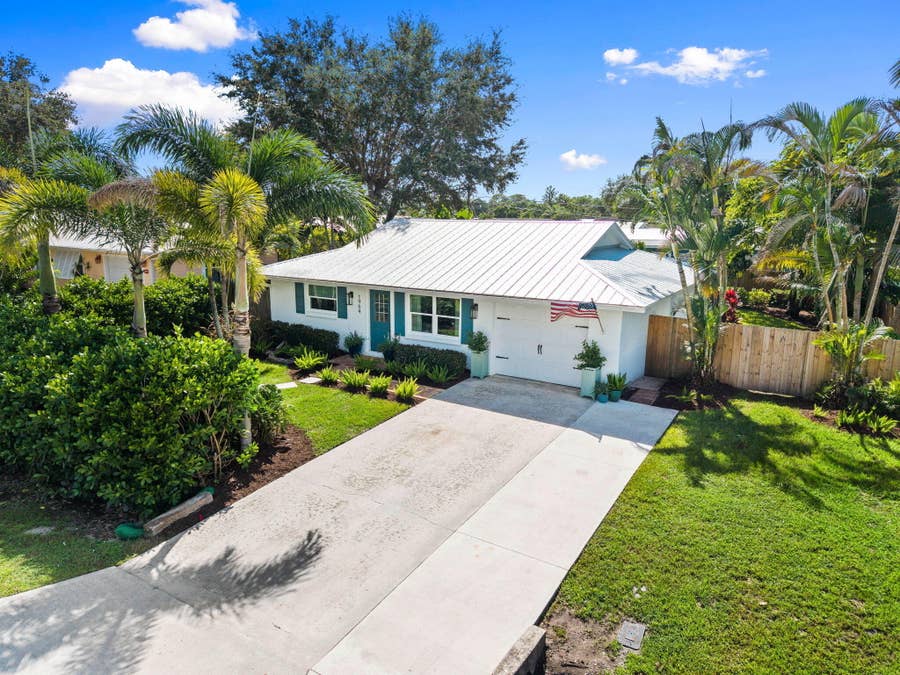 Property photo for 1964 SE LAFAYETTE Street, Stuart, FL