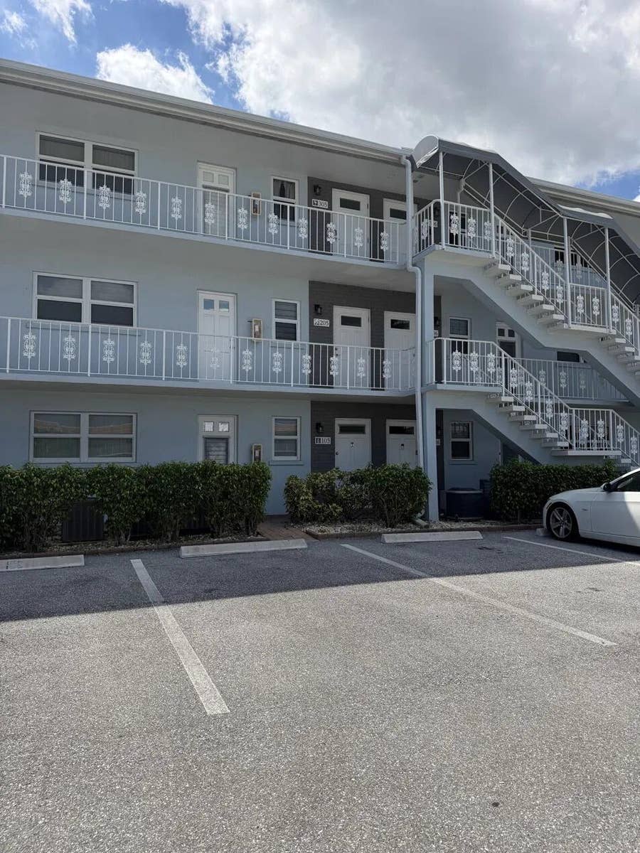 Property photo for 120 LEHANE Terrace, #105, North Palm Beach, FL