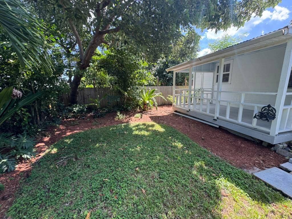 176 E 24TH Street, Riviera Beach, Riviera Beach, FL 33404 792751e3-126f-41a3-97f8-d161c23701e8