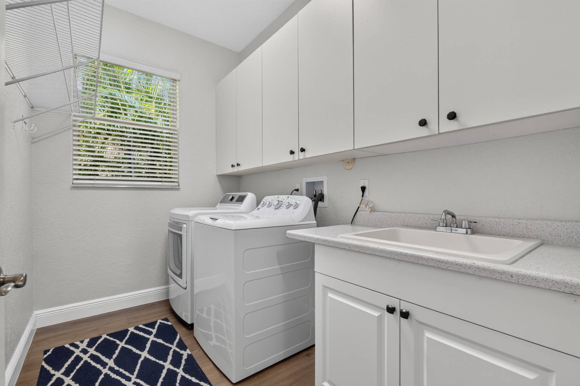 122 SANTIAGO Drive, Jupiter, FL 33458 Laundry Room