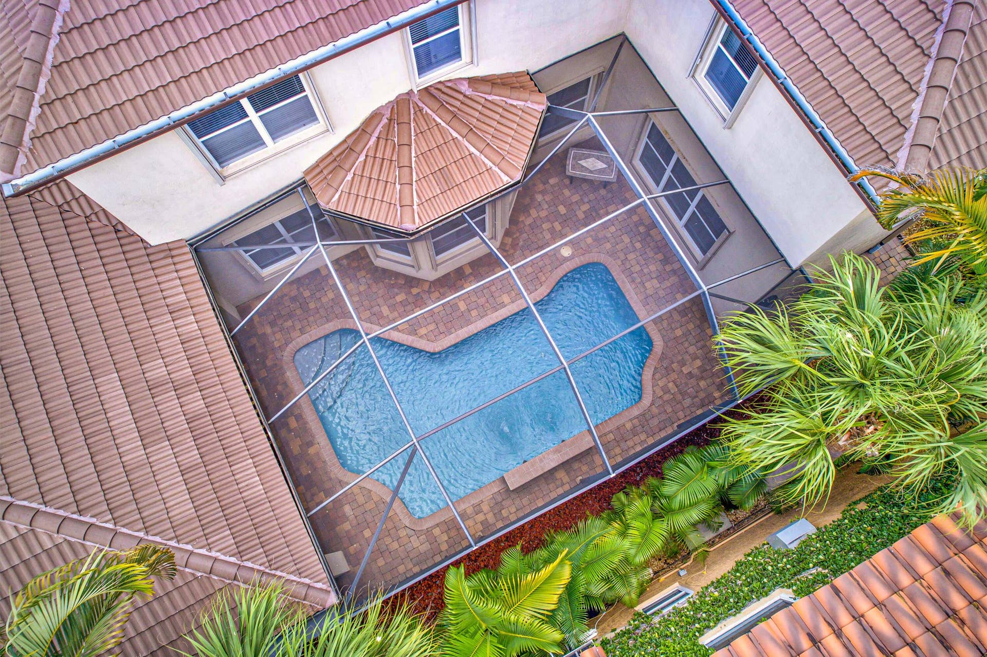 122 SANTIAGO Drive, Jupiter, FL 33458 Pool Aerial View