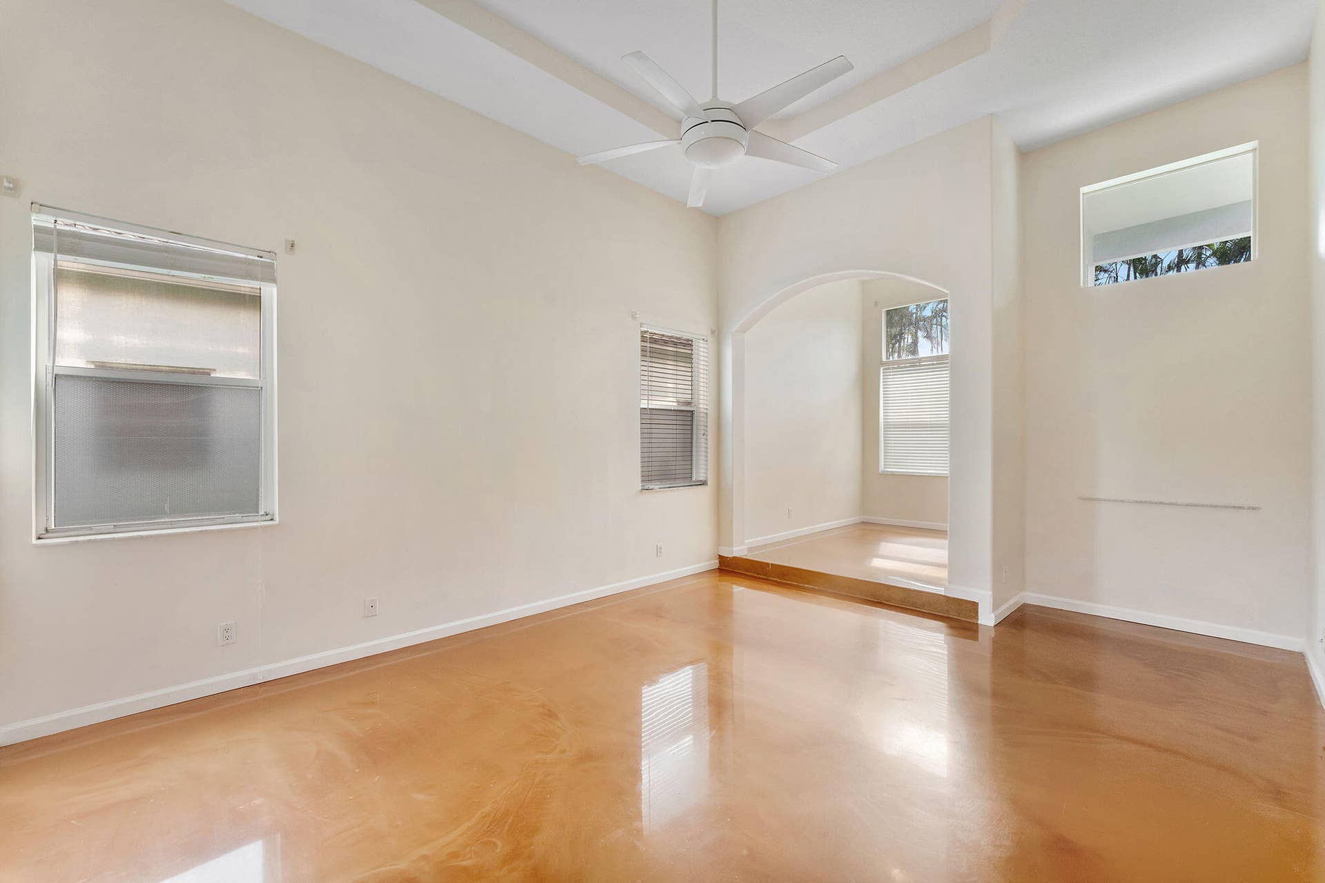 6929 Finamore Circle, Lake Worth, FL 33467 Master Bedroom