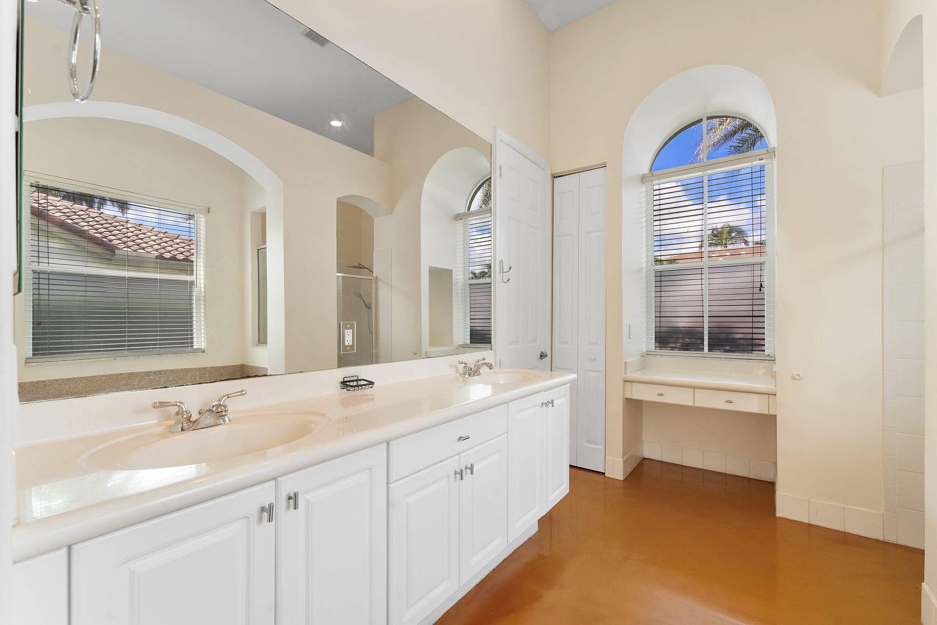 6929 Finamore Circle, Lake Worth, FL 33467 Master Bath