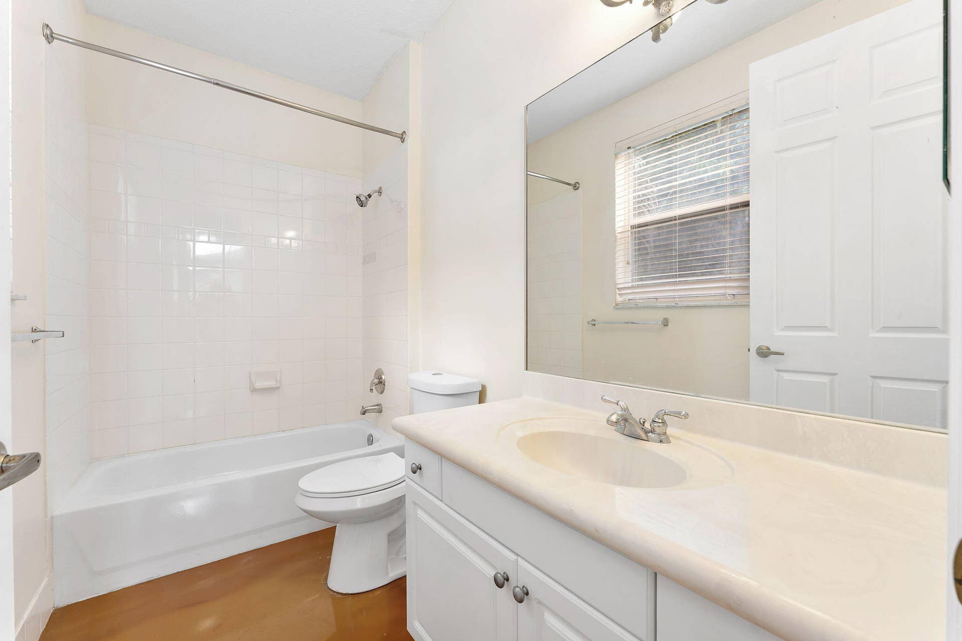 6929 Finamore Circle, Lake Worth, FL 33467 Guest Room