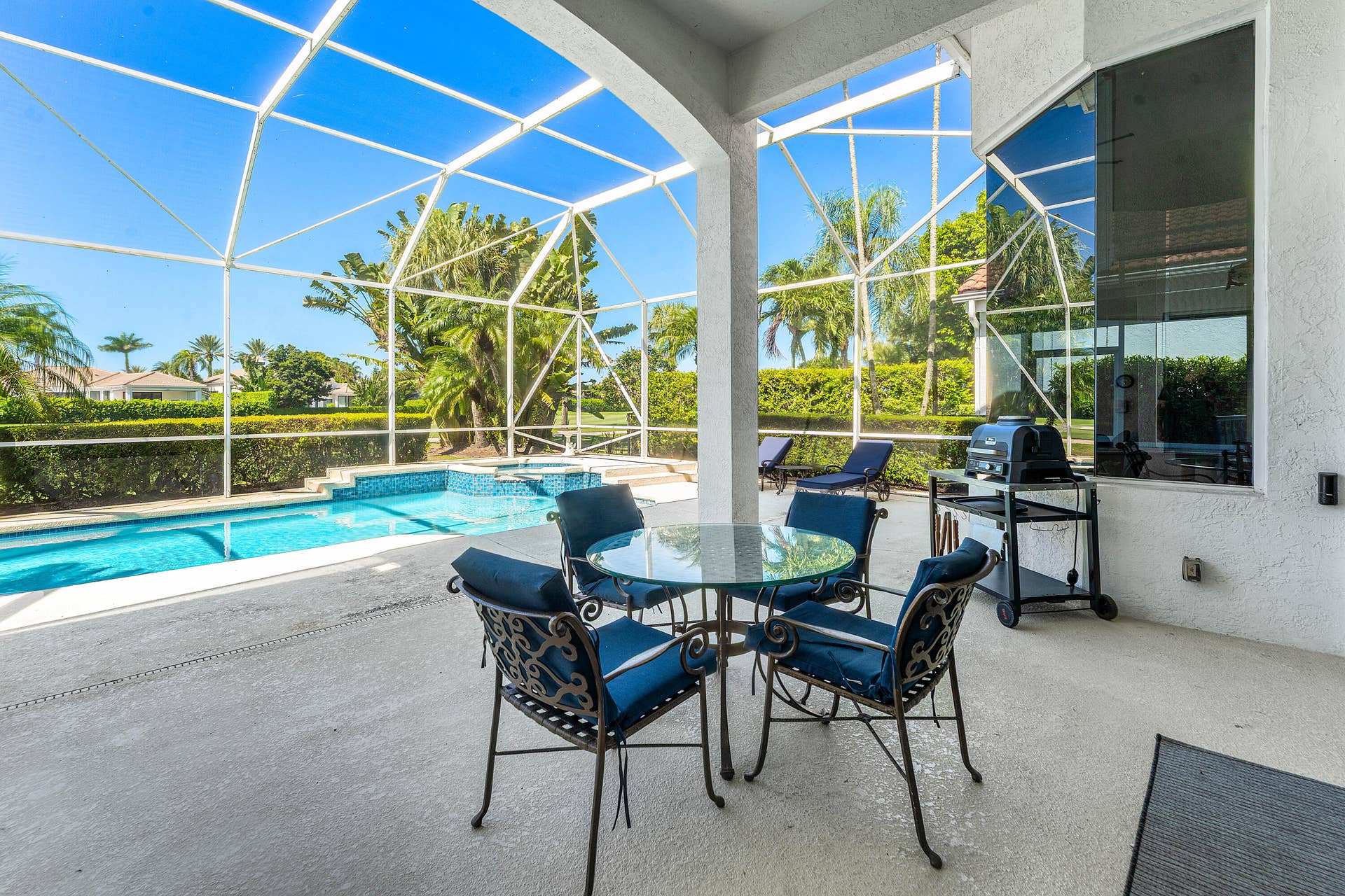 125 Windward Drive, Palm Beach Gardens, FL 33418 Patio/Pool