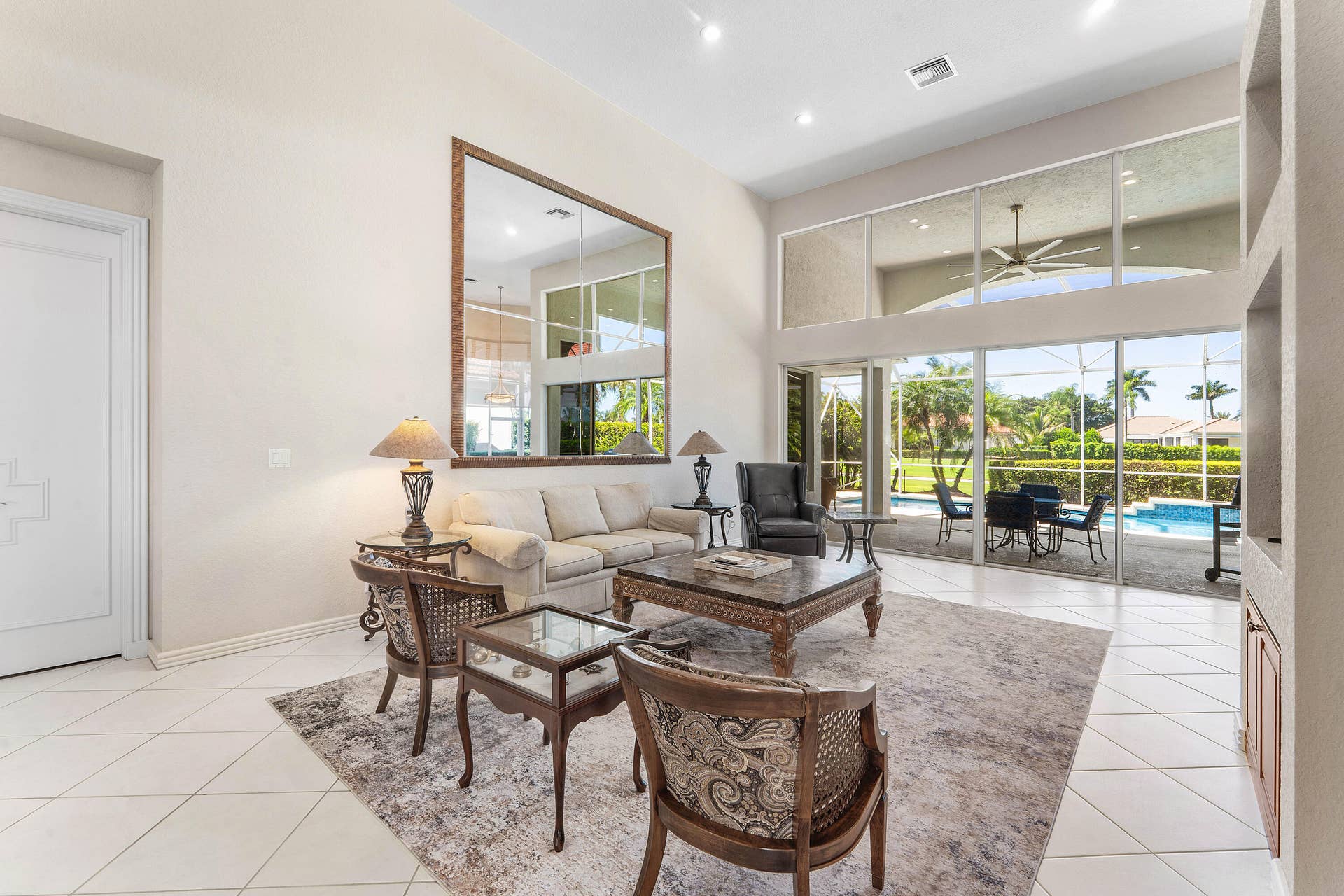 125 Windward Drive, Palm Beach Gardens, FL 33418 Living Room