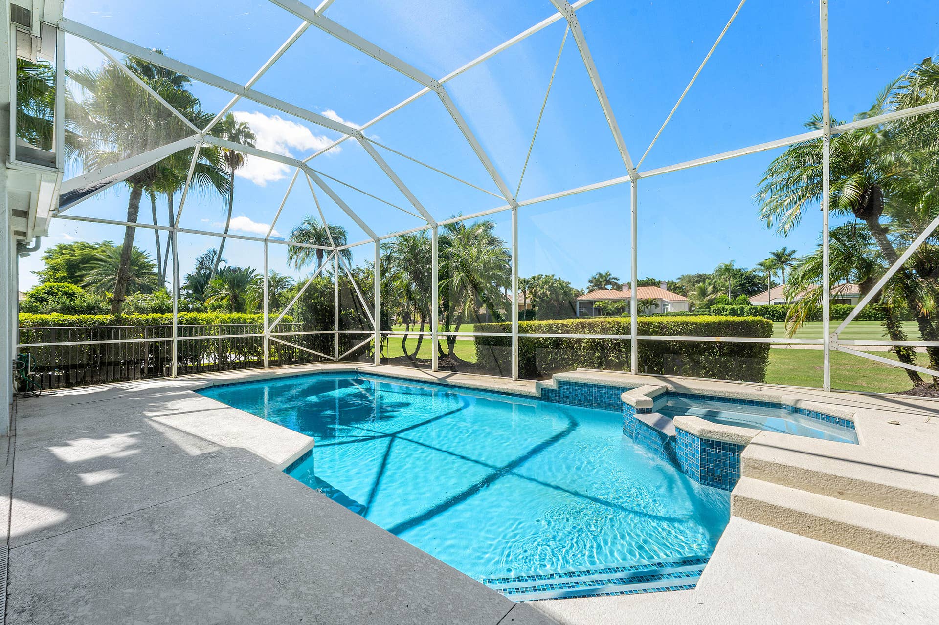 125 Windward Drive, Palm Beach Gardens, FL 33418 Patio/Pool