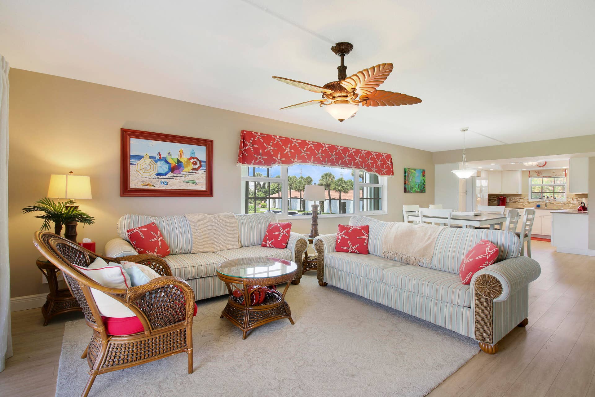 100 Waterway Road, Jupiter, FL 33469 Exquisitely Appointed Dining Area